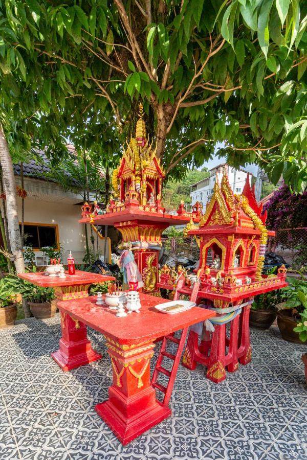 Coconut Resort Hotel Patong 外观 照片