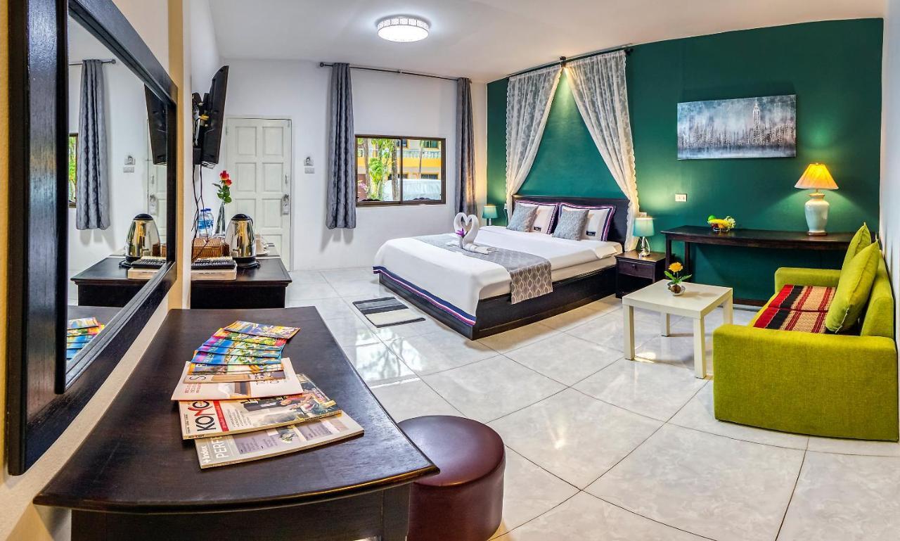 Coconut Resort Hotel Patong 外观 照片